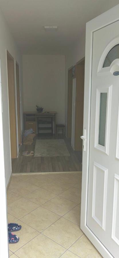 Stan Na Dan Memic Apartment Sarajevo Bagian luar foto