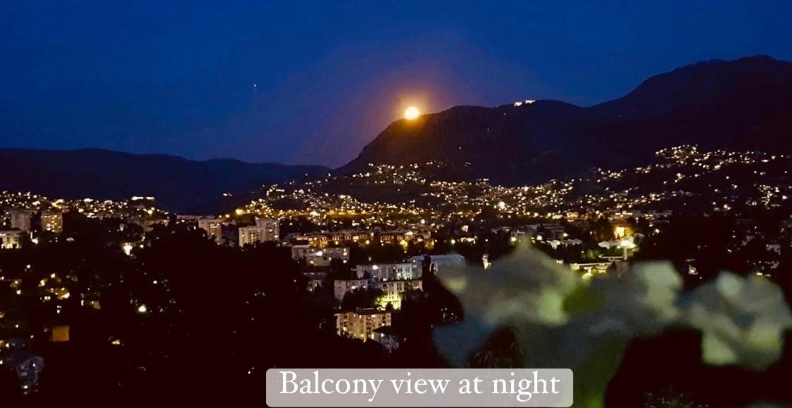 Stan Na Dan Memic Apartment Sarajevo Bagian luar foto
